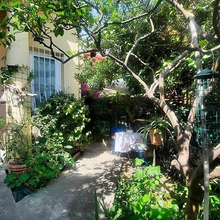 Les Violettes Apartment Menton Luaran gambar